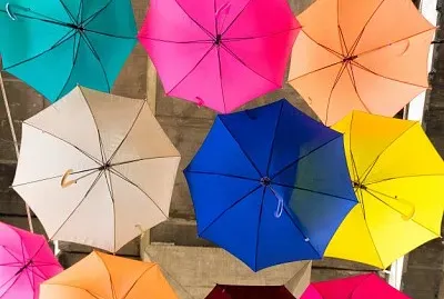 sombrinhas coloridos jigsaw puzzle