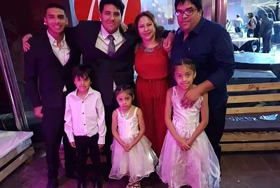 פאזל של Familia de Naomi