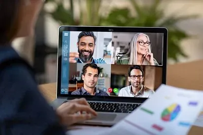 Este rompecabezas describe mi inicio de clases