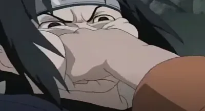 naruto golpea a sasuke