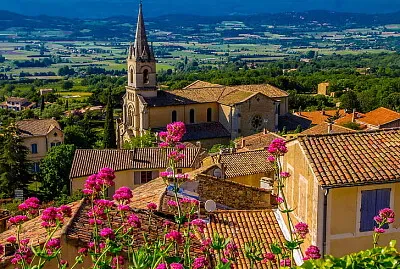 Bonnieux-Provence-(Francia)