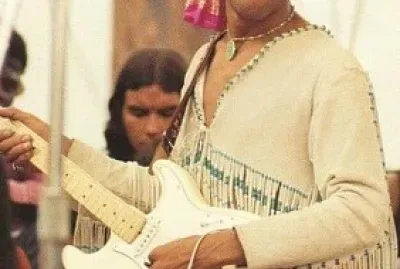 Hendrix rocks