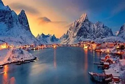 MONTAÑAS Y LAGO