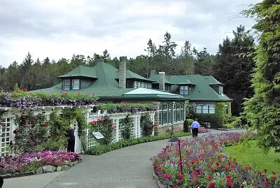 garden jigsaw puzzle