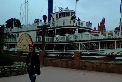 DISNEY PARIS