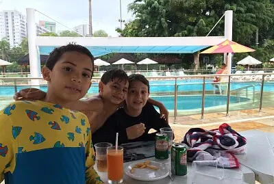 foi um dia com os amigos