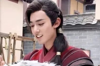 ä¸­åœ‹å¤§é™¸ç”·æ¼”å“¡ è‚–æˆ° jigsaw puzzle