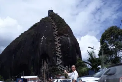 GUATAPÃ‰ COLOMBIA