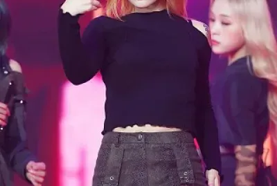 SIYEON IS A GODDESS jigsaw puzzle