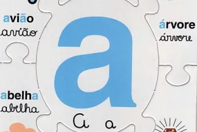 Vogal a jigsaw puzzle