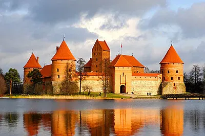 Castillo de Trakai-Lituania jigsaw puzzle