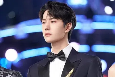 Chinese actor Wang Yibo