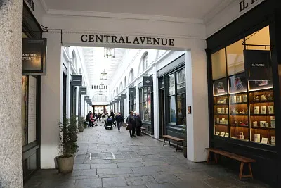 Covent Garden, U.K. jigsaw puzzle