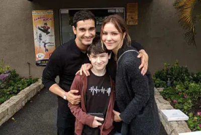 פאזל של Kat, Elyes and Riley