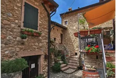 verona, contrada jigsaw puzzle