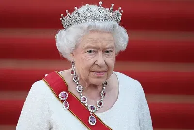 La Reina Isabel II jigsaw puzzle
