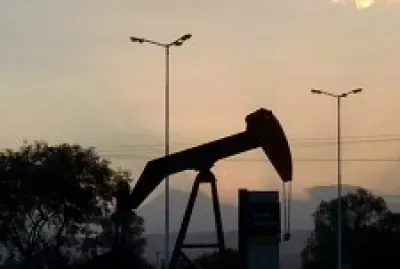 Oil at sunset jigsaw puzzle