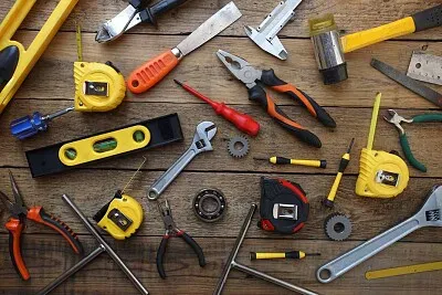 tools jigsaw puzzle