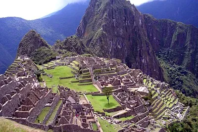 MACHU PICCHU - PERU