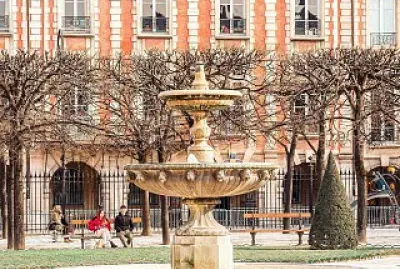 Place des Vosges à Paris
