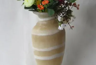 Vaso de alabastro