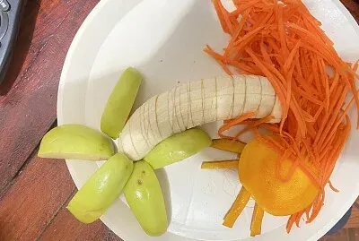 Dibujando con las frutas jigsaw puzzle