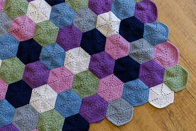 Hexagon Crochet rug jigsaw puzzle