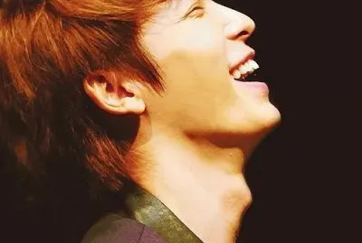 TODA ELF NECESITA UN MOMENTO RECREATIVO CON SU BIAS