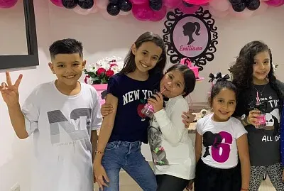 פאזל של !yo y mis amigas¡