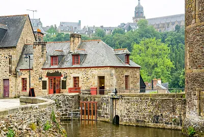 Fougeres-Francia jigsaw puzzle