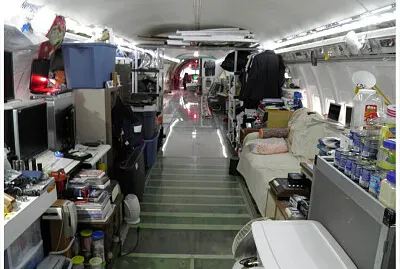 350- CASA AVION INTERIOR