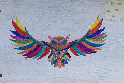 Figura compleja, fondo simple