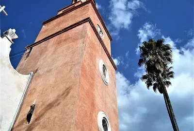 Torre de templo en Guanajuato, Gto.