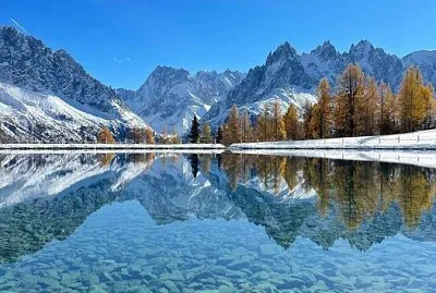 Chamonix Reflet montagne sur lac jigsaw puzzle