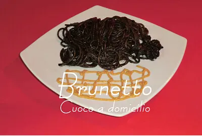 Spaghettoni al nero di seppia