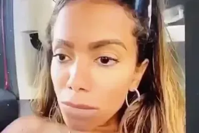 Anitta ouvindo cardi b cantar me gusta jigsaw puzzle