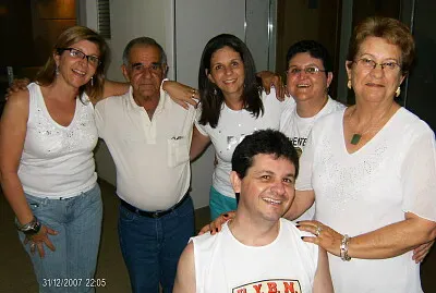 Familiares e amigos