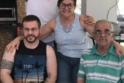 פאזל של Almoço em Família