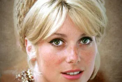 Catherine Deneuve jigsaw puzzle