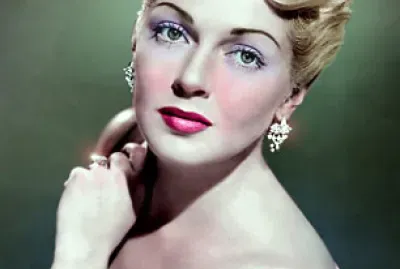 Lana Turner 1921 - 1990) jigsaw puzzle