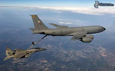 Avión Kc 135 jigsaw puzzle