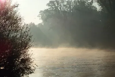fiume la mattina