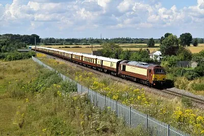 VSOE Pullman at Islip