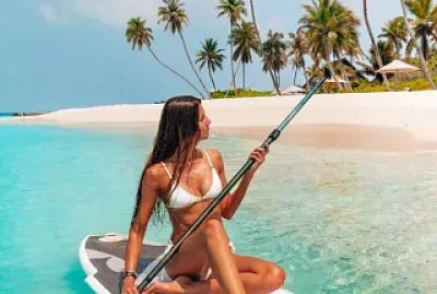 Tropical paddle surf jigsaw puzzle