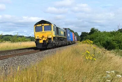 66 at Kings Sutton jigsaw puzzle