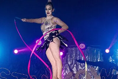 פאזל של moradia