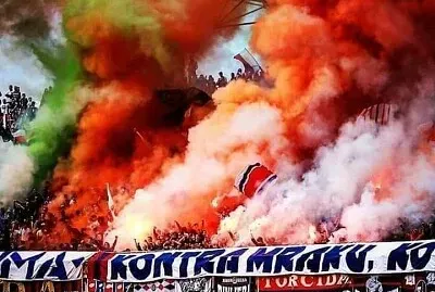 Hajduk živi vječno Bog i nitko više!