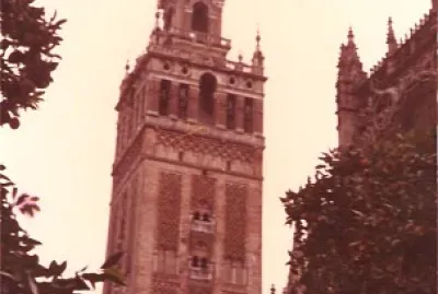 1982, La Giralda, Sevilla, España jigsaw puzzle