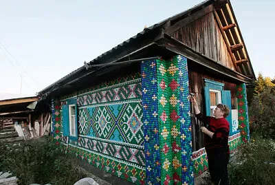 Bottle House 2