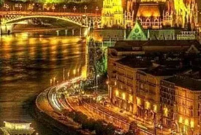 Noche de Budapest